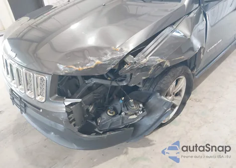 2014 Jeep Compass Latitude из США, поврежденный, VIN 1C4NJDEB2ED858476